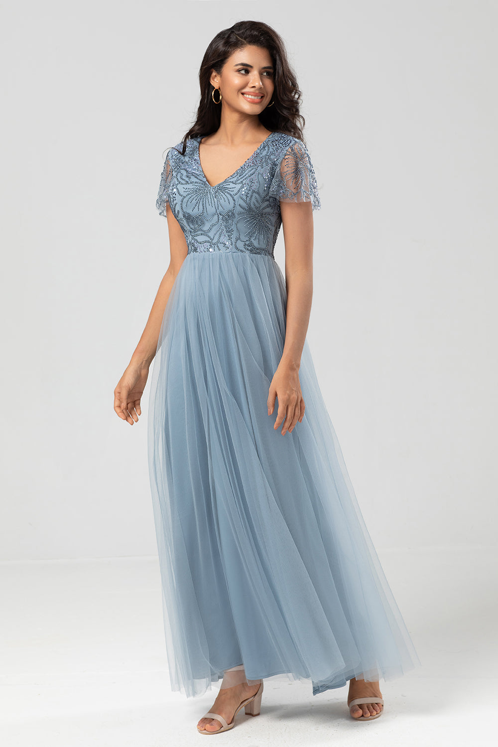 Confiadamente carismático A Line V Neck Dusty Blue Long Bridesmaid Dress con abalorios