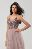 Chic Romántico A Line Spaghetti Straps Dusty Blue Long Bridesmaid Dress con abalorios