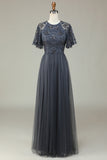 Classic Elegance A-Line Jewel Neck Grey Long Bridesmaid Dress con mangas cortas