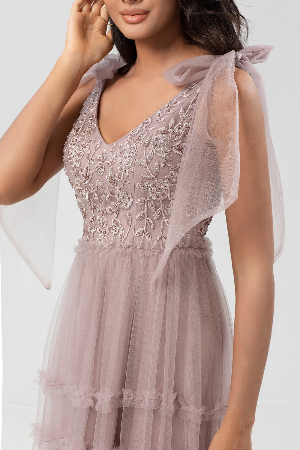 Guardián de mi corazón A-Line V Cuello Dusty Rosa Vestido de dama de honor largo con abalorios