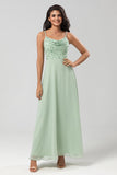 Certificablemente elegante A Line Spaghetti Straps Dusty Pink Long Bridesmaid Dress con cuentas