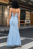 Elegante vestido de fiesta corsé azul claro de sirena con apliques