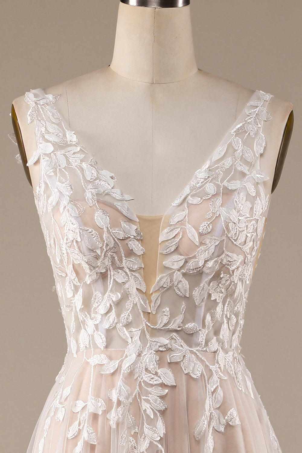 Champagne V-Neck Backless Tul Vestido de novia con encaje