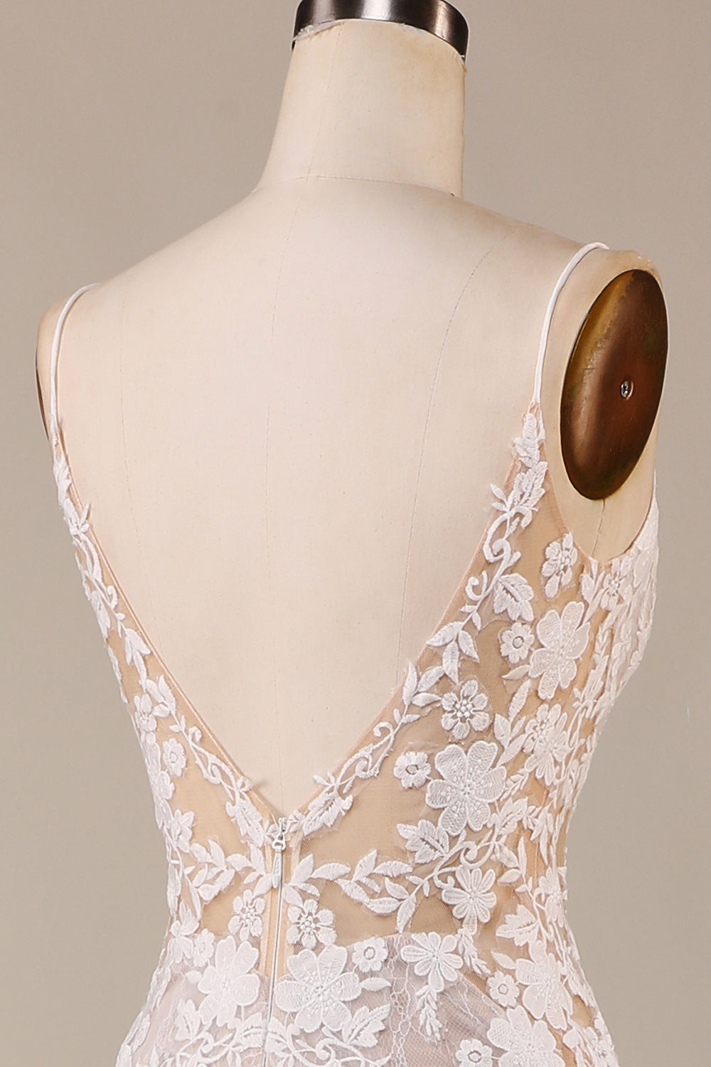 Encantadora sirena Spaghetti Straps Ivory Vestido de novia largo con encaje
