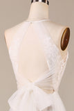 Encantador A Line Halter Neck Ivory Open Back Tulle Sweep Train Vestido de novia con encaje