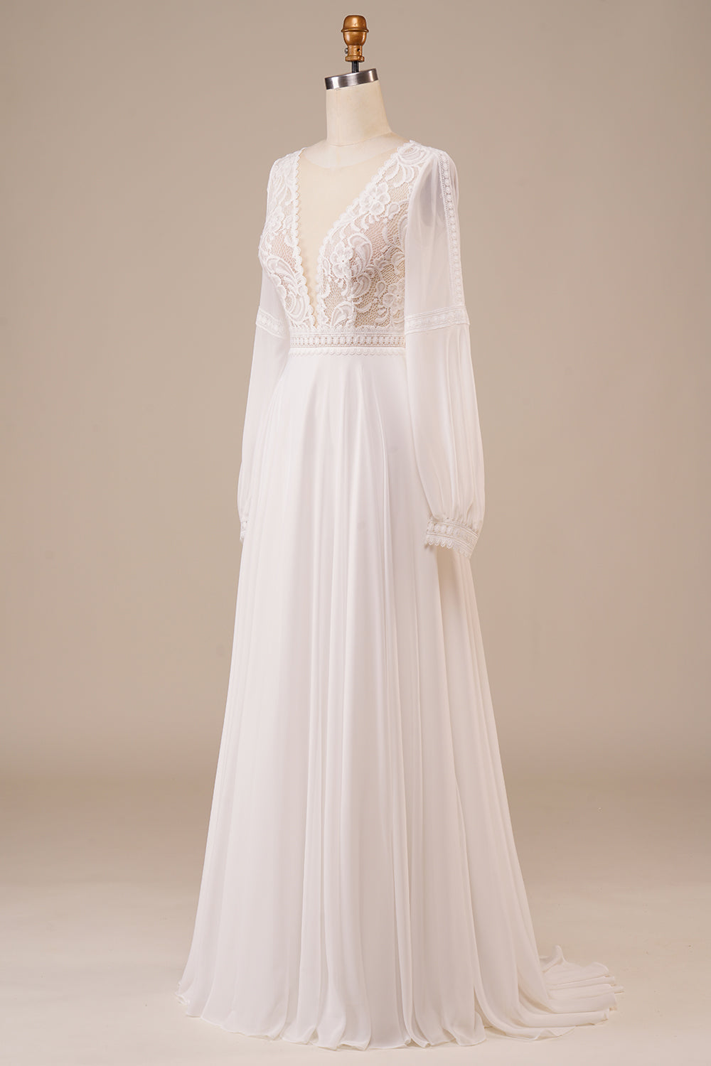 Manga larga Vestido de novia marfil con encaje