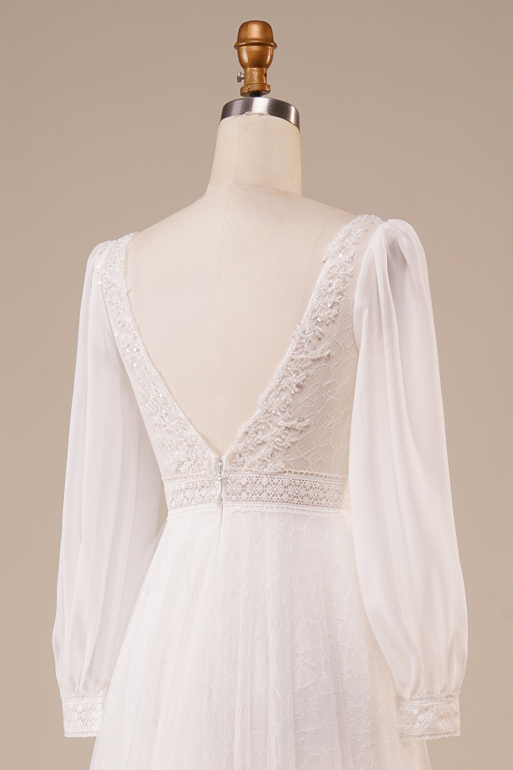 A-Line Tul Beaded Ivory Vestido de novia con mangas