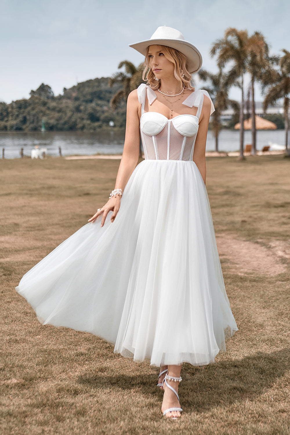 Ivory Tulle Corsé Tea-Length A Line Vestido de novia