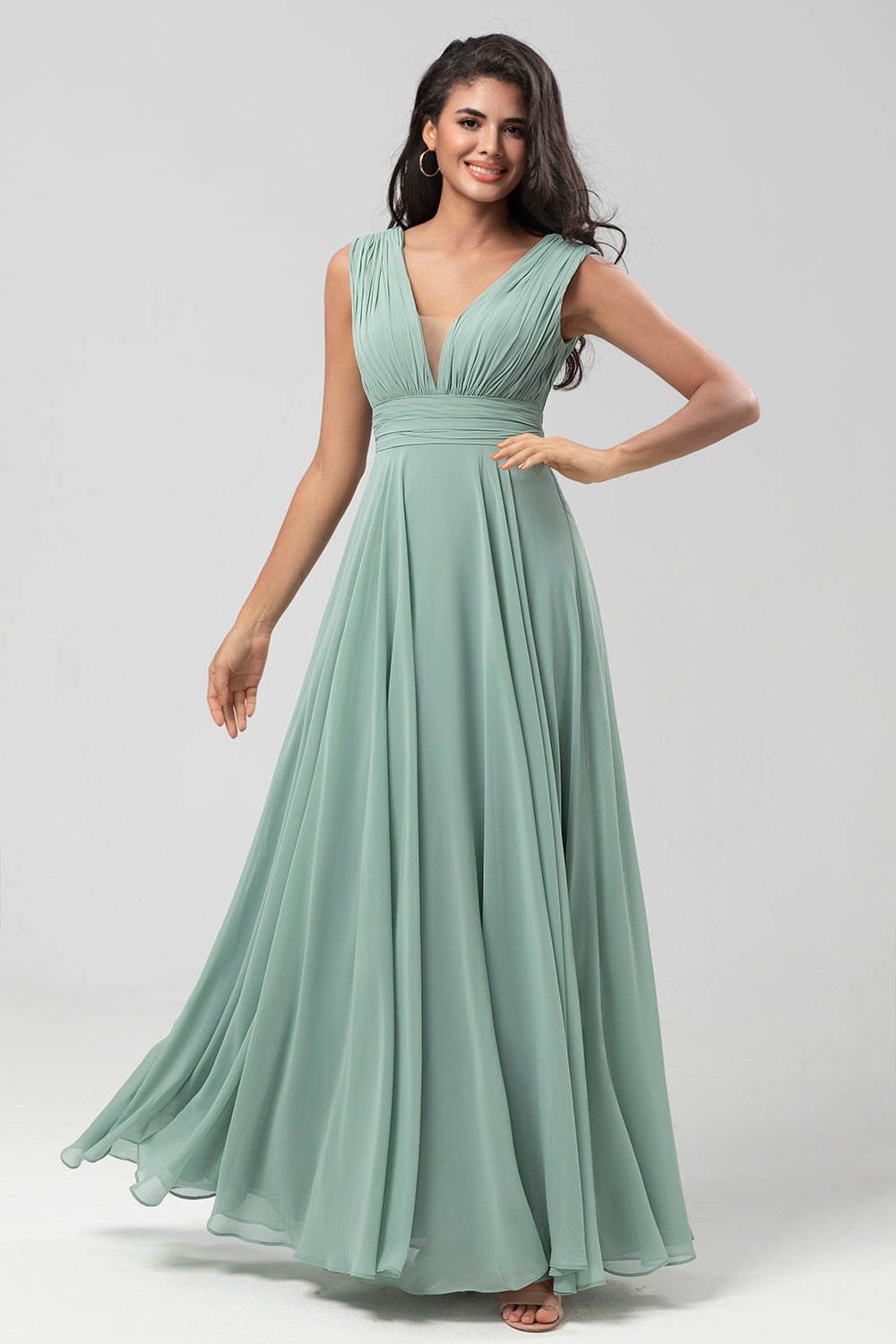 Manga larga desmontable Vestido de dama de honor verde gasa con plisado