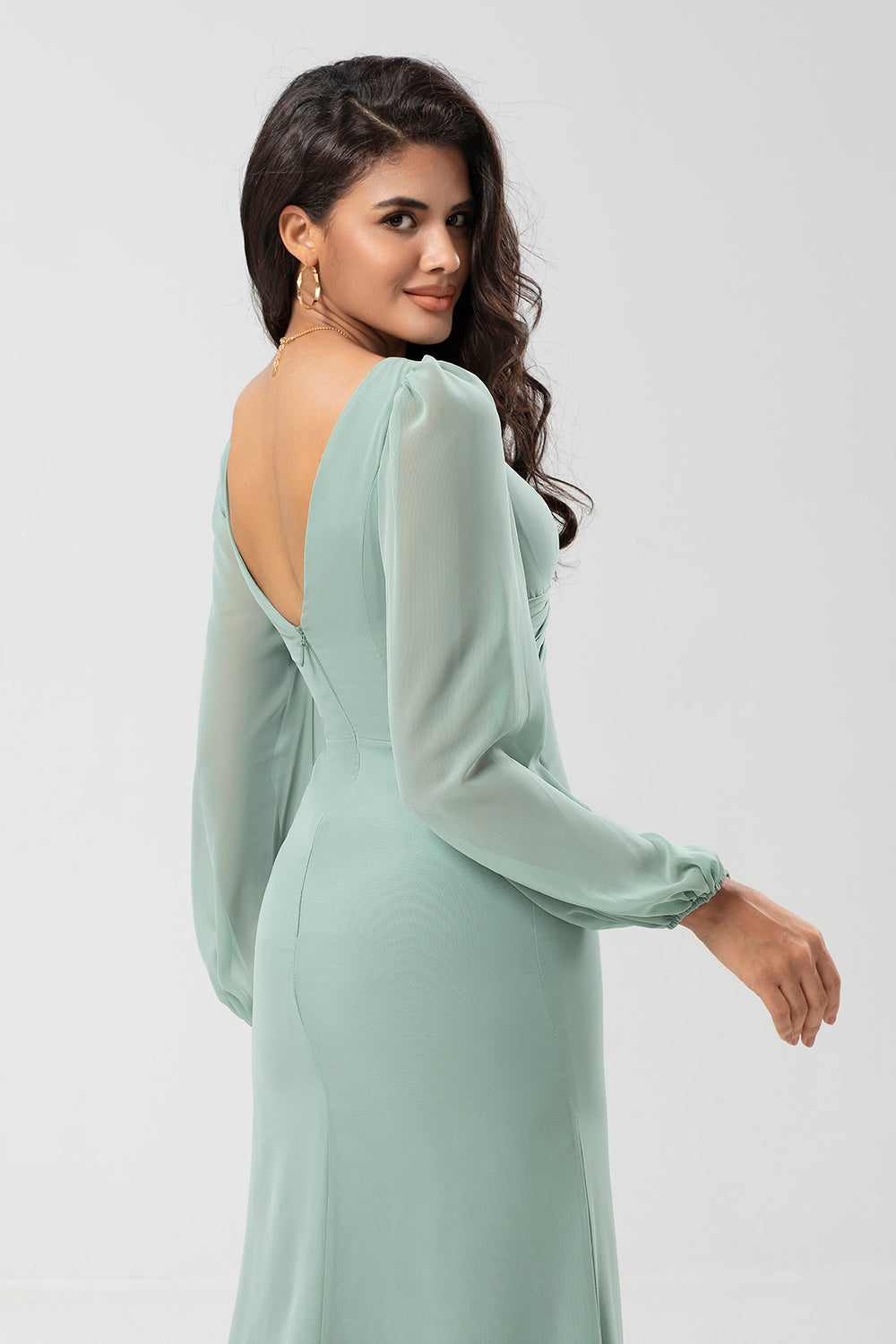 Manga larga Vestido de dama de honor verde con hendidura