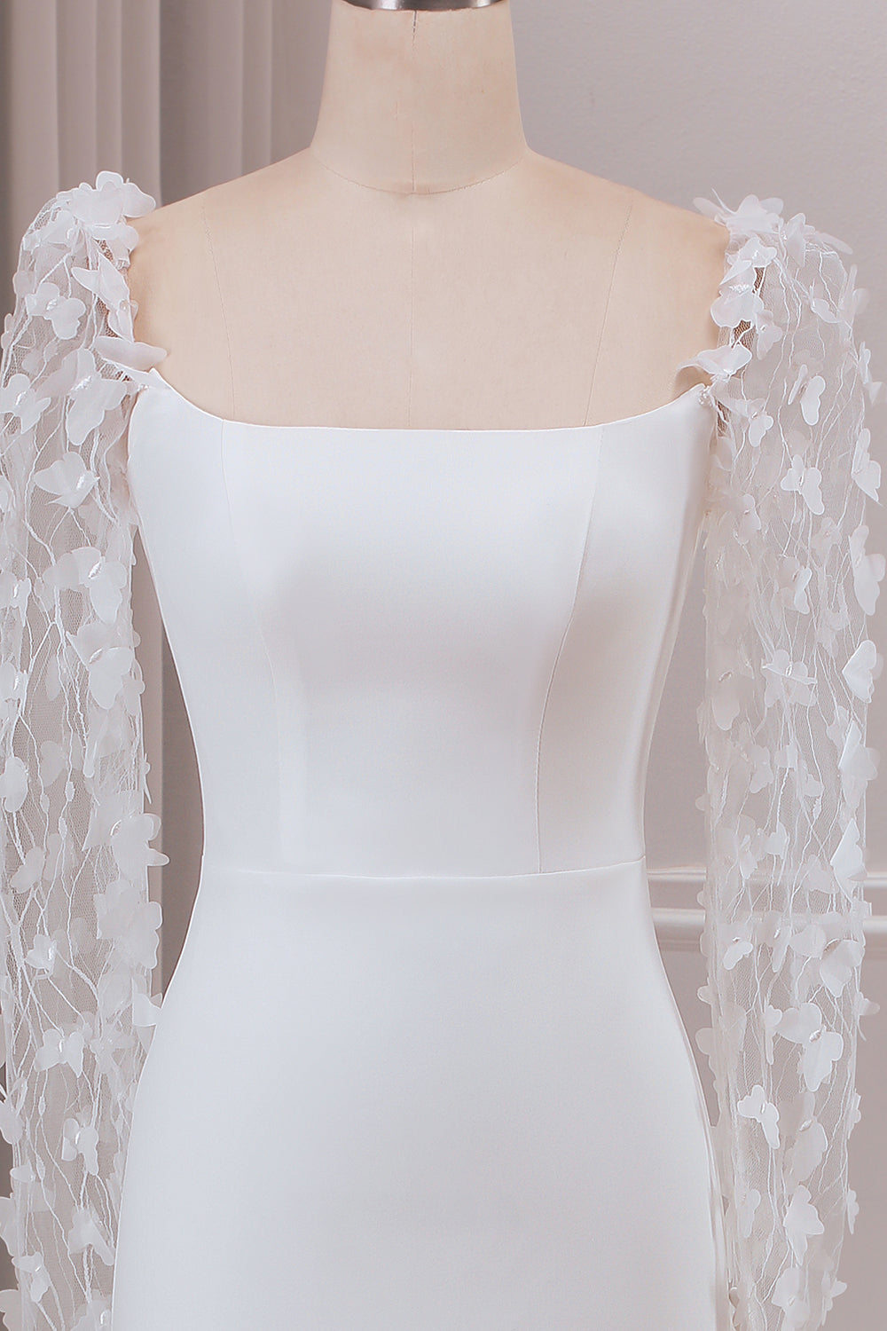 Vestido de novia de manga larga de manga larga de tren de trompeta de marfil con apliques 3D