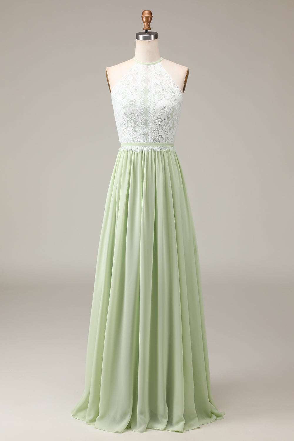 Vestido de dama de honor de encaje y gasa de gasa con cuello halter y gasa de sola.