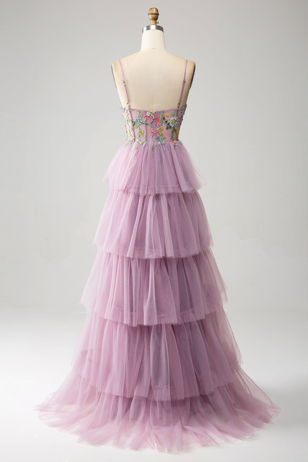 Vestido de fiesta malva con corsé largo evasé de tul con apliques
