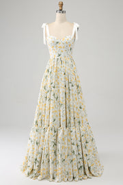 Vestido de fiesta largo floral de línea A marfil