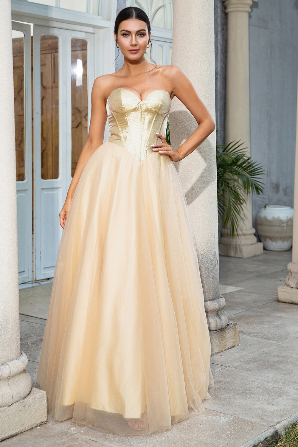 Princess A Line Sweetheart Vestido de fiesta largo dorado