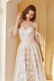 Precioso vestido de novia de encaje blanco A Line Off the Shoulder