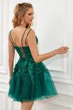 Vestido de cóctel verde oscuro escote A