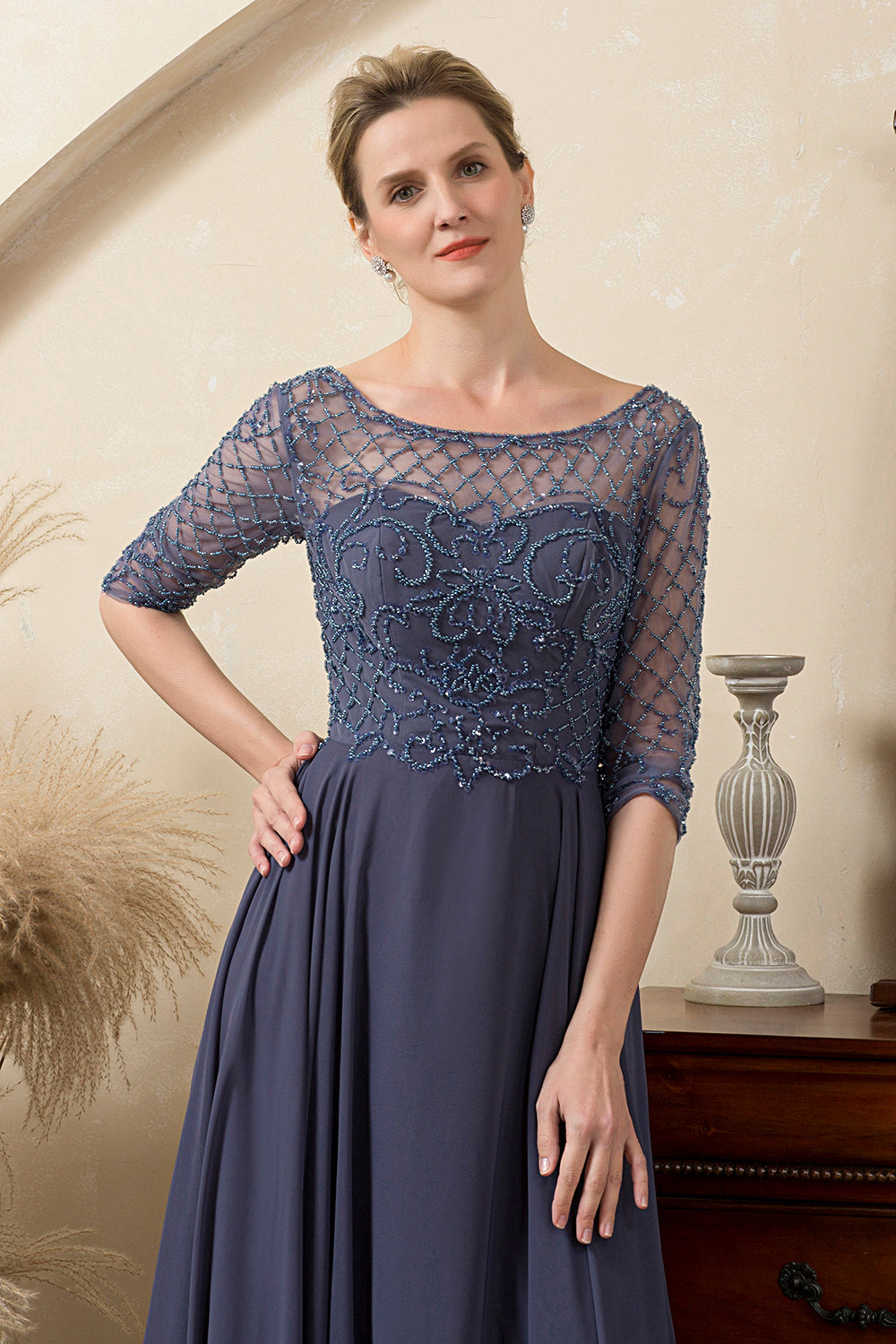Vestido de Madrina Con Cuentas Azul Gris