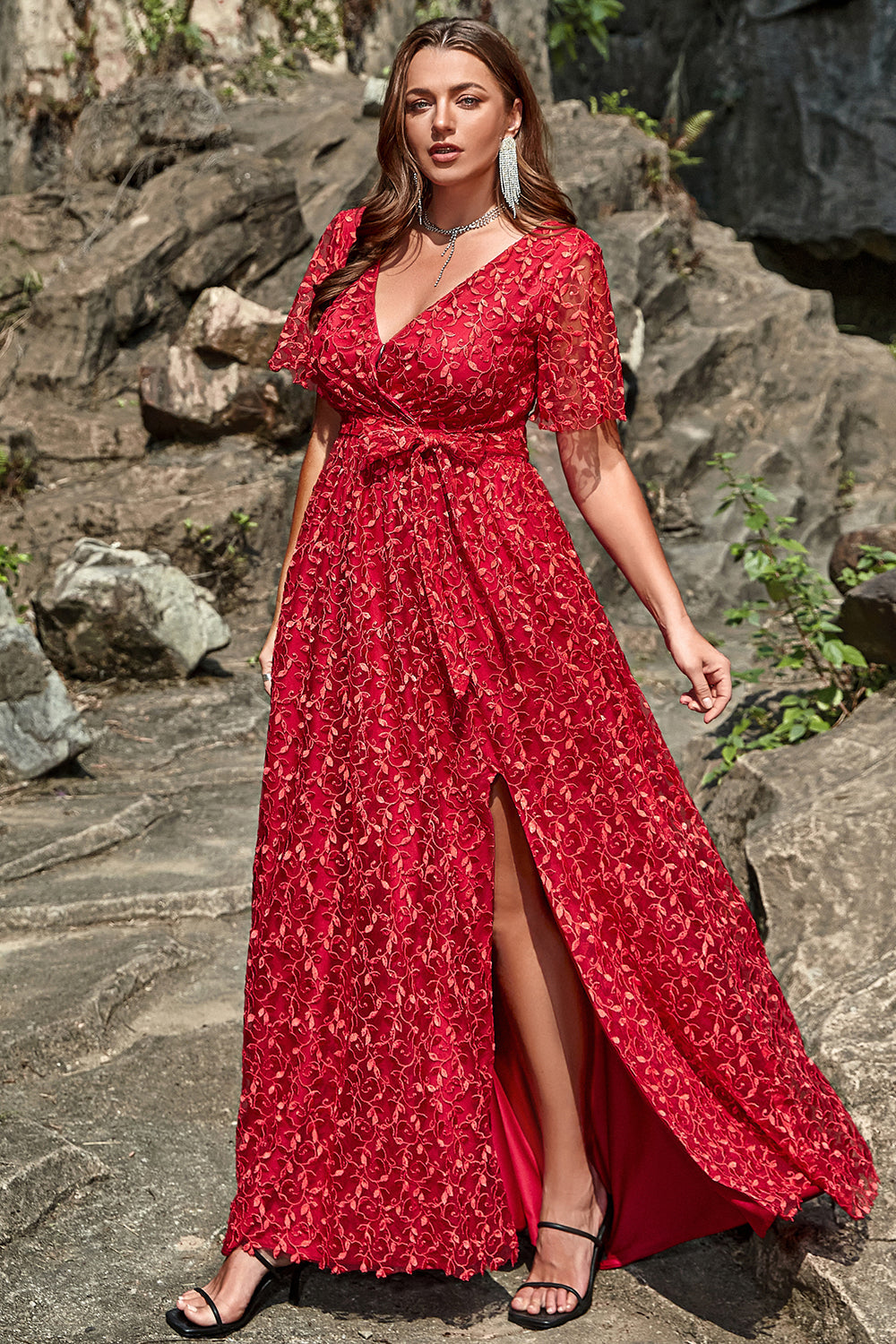 Vestido de Graduación Encaje Rojo Cuello en V Talla Grande