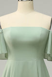 A Línea Fuera del Hombro Vestido de Dama de Honor Verde