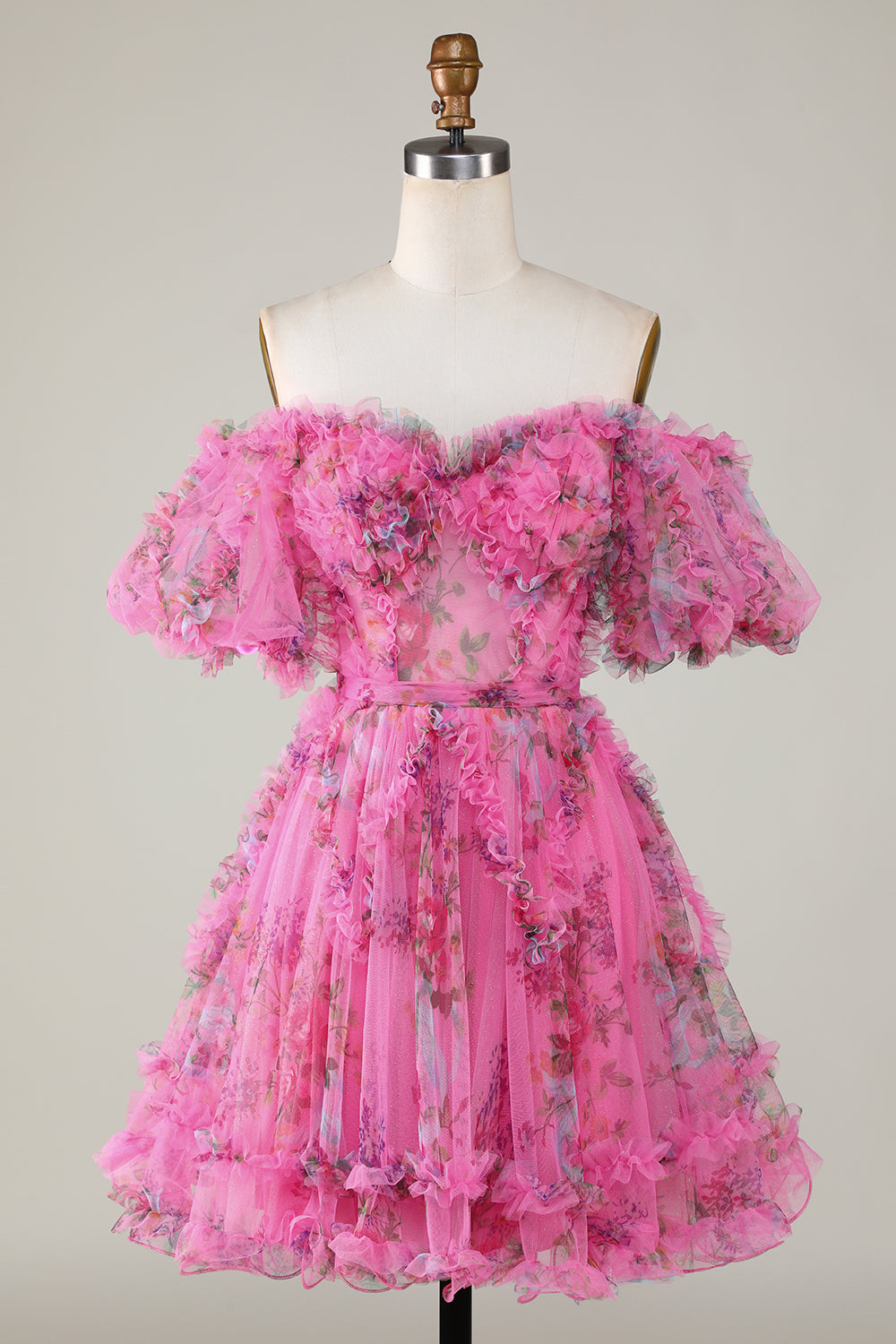 Hermosa una línea fuera del hombro Dusty Rose Tulle Short Homecoming Dress con mangas cortas
