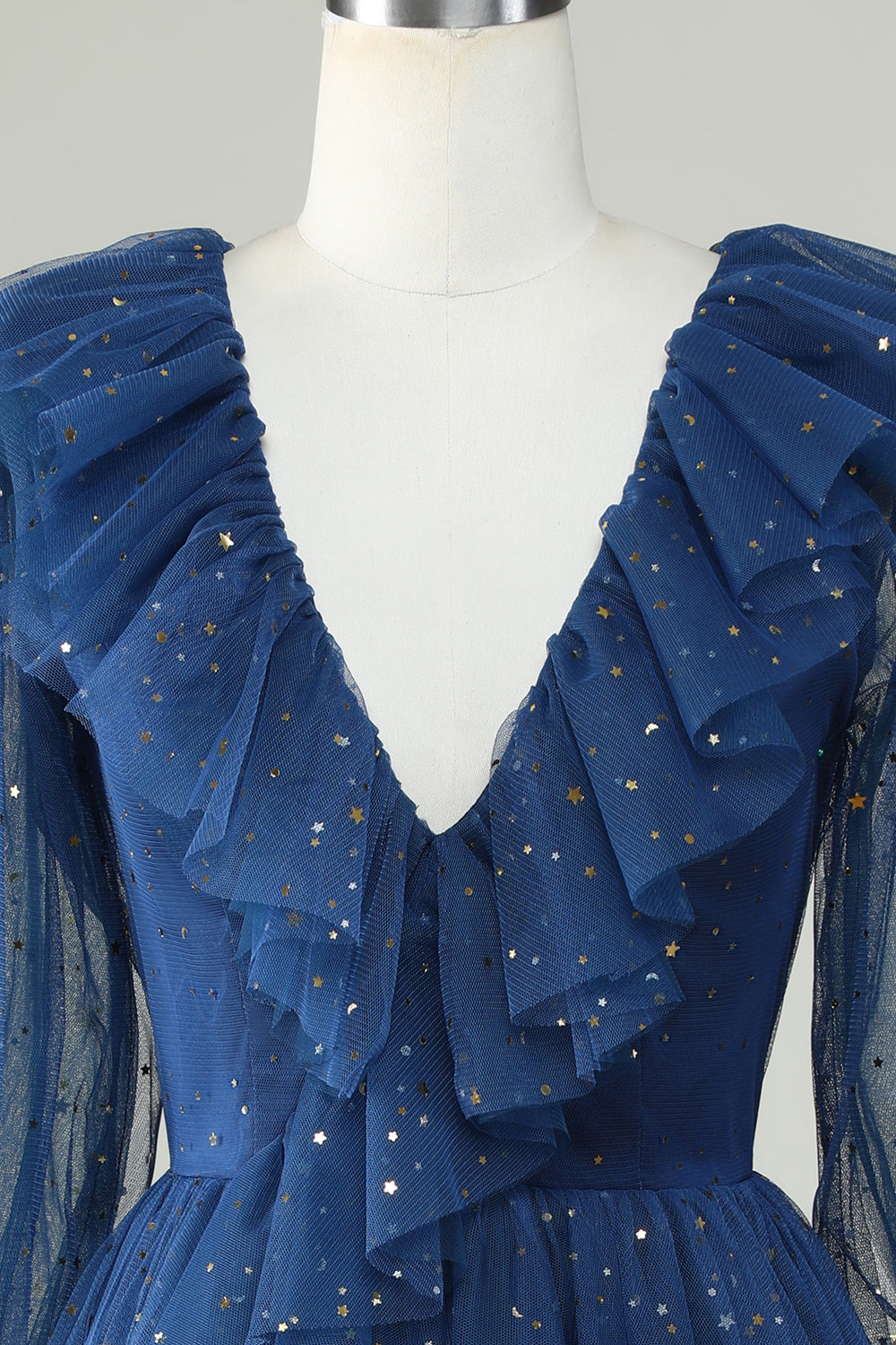 Una línea profunda V cuello azul marino vestido corto de bienvenida con volantes