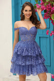 Princess A Line Purple Corsé Tiered Short Homecoming Dress con encaje