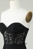 Bodycon Sweetheart Corsé negro Vestido corto de bienvenida con apliques