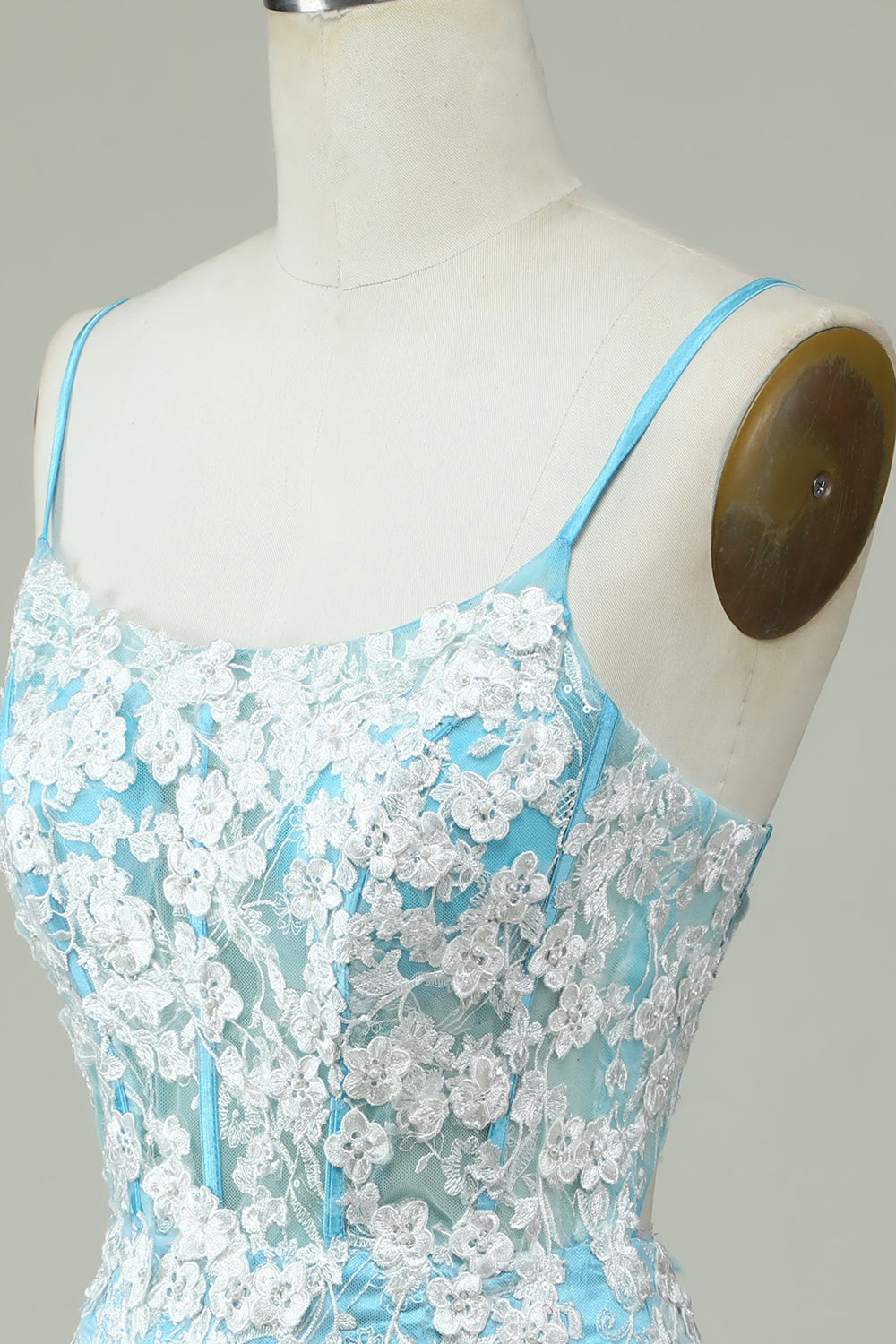 Tiratnes de Espagueti Azul Claro Vestido de Cóctel Con Apliques