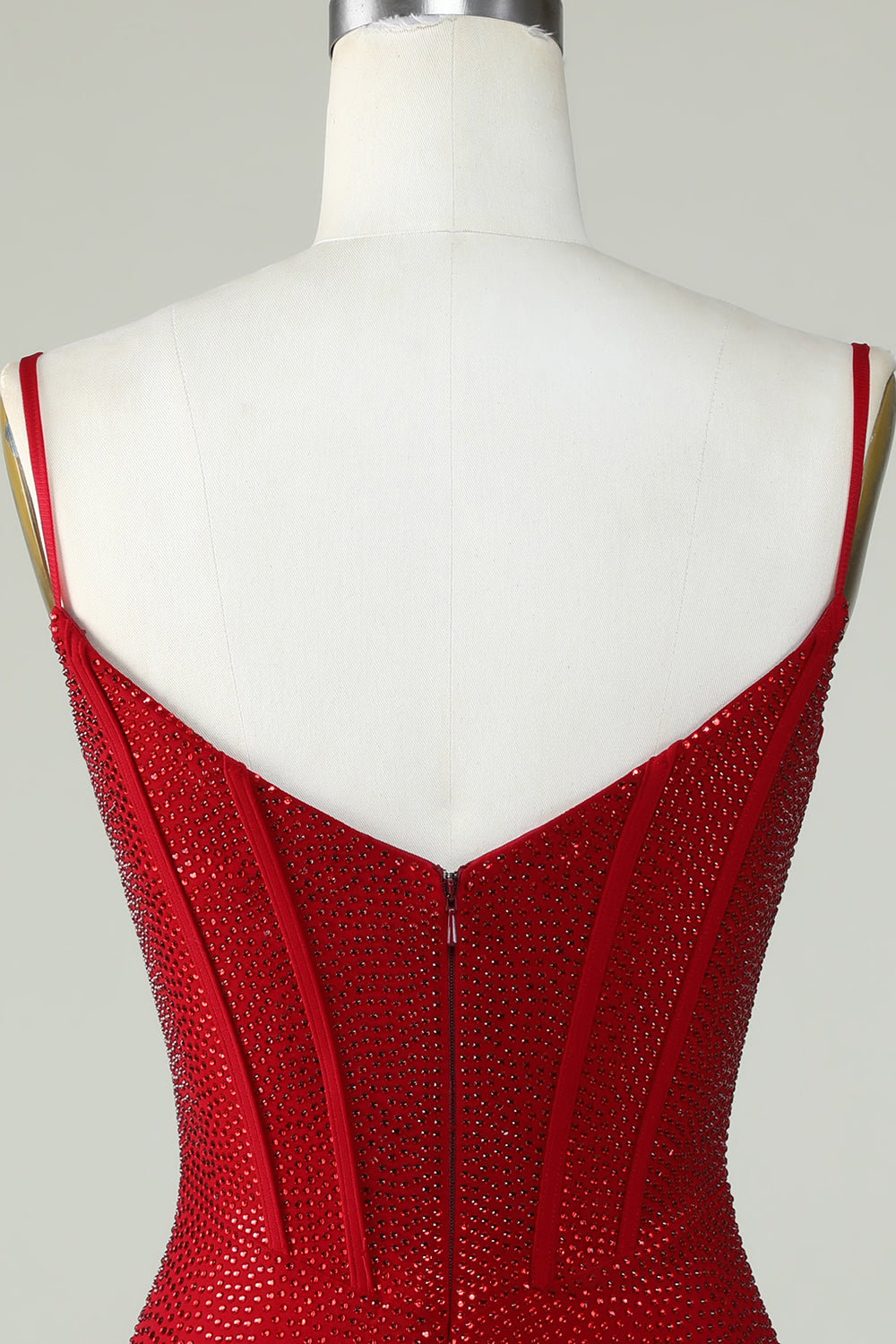 Vaina de espagueti correas rojas Vestido corto de bienvenida con abalorios