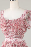 Lindo vestido floral de flores rojas marfil con volantes