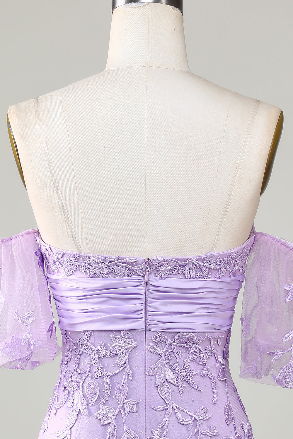 Bodycon Sweetheart Purple Short Homecoming Dress con Bowknot