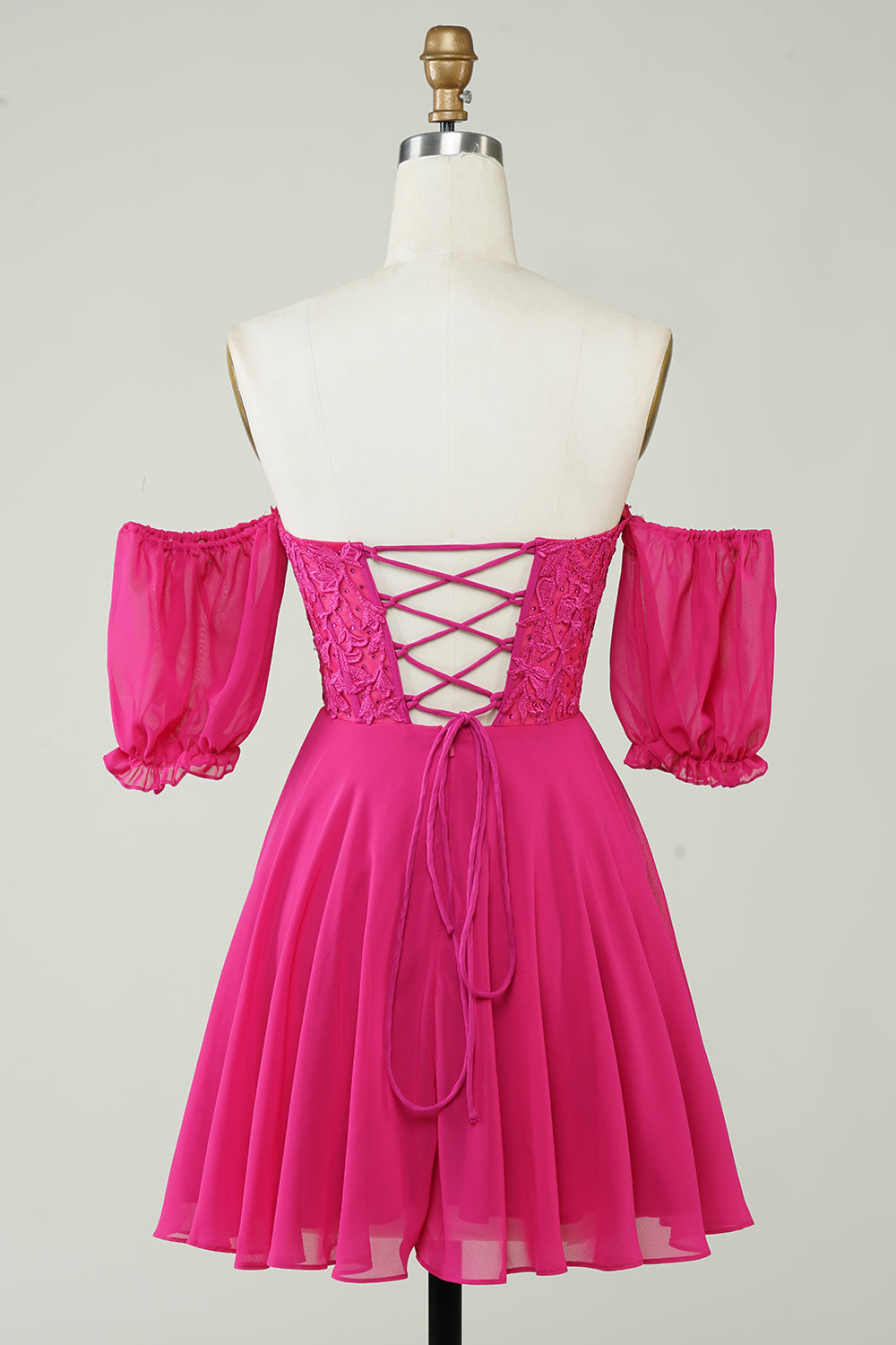 Fucsia Corsé A-Line Chiffon Vestido corto de bienvenida con encaje