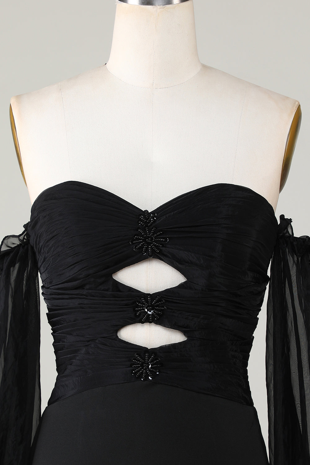 Off The Shoulder Keyhole Vestido negro de bienvenida con abalorios