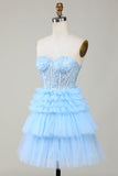 Lindo A-Line Sweetheart Corsé azul Vestido corto de bienvenida con volantes