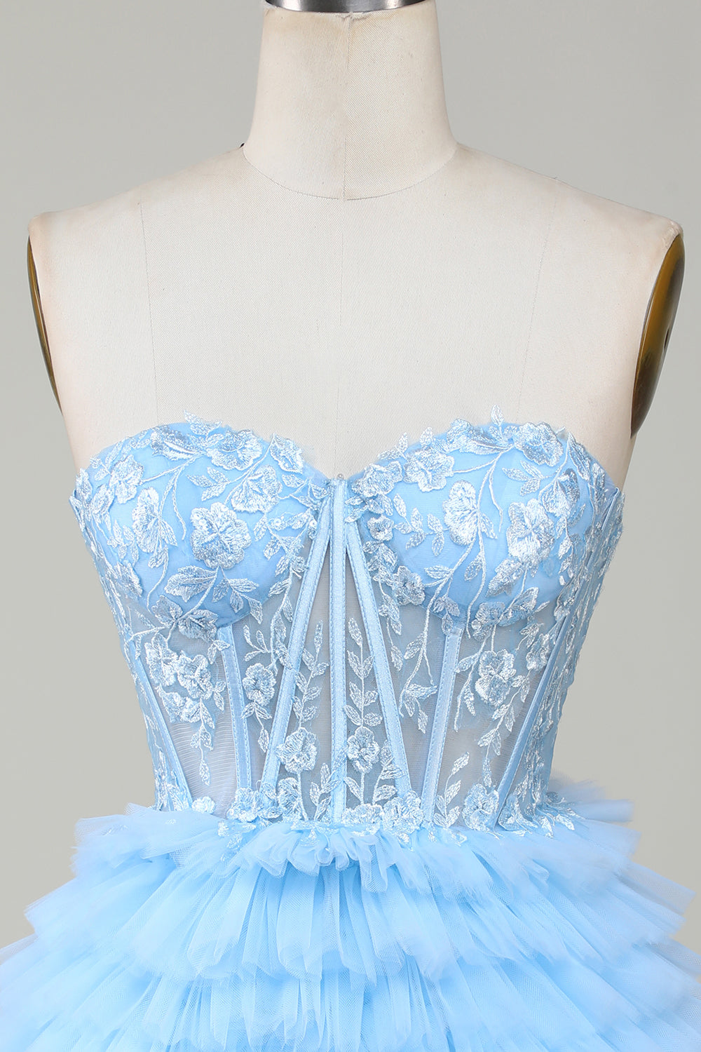 Lindo A-Line Sweetheart Corsé azul Vestido corto de bienvenida con volantes