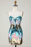 Vestido corto de lentejuelas azul brillante ajustado a casa