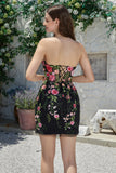 Vestido Negro de Cóctel Con Apliques