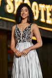 Vestido de fiesta brillante con espejo plateado con cuello en V y cuello en V brillante con abertura