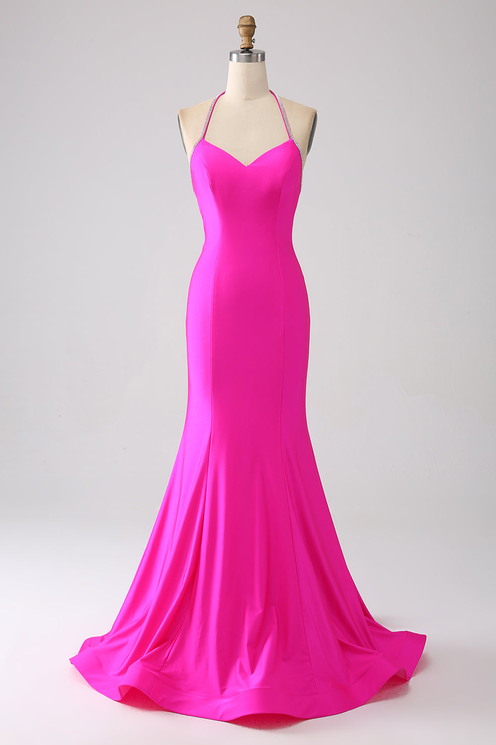 Vestido de fiesta largo sin espalda con cuello halter de sirena fucsia