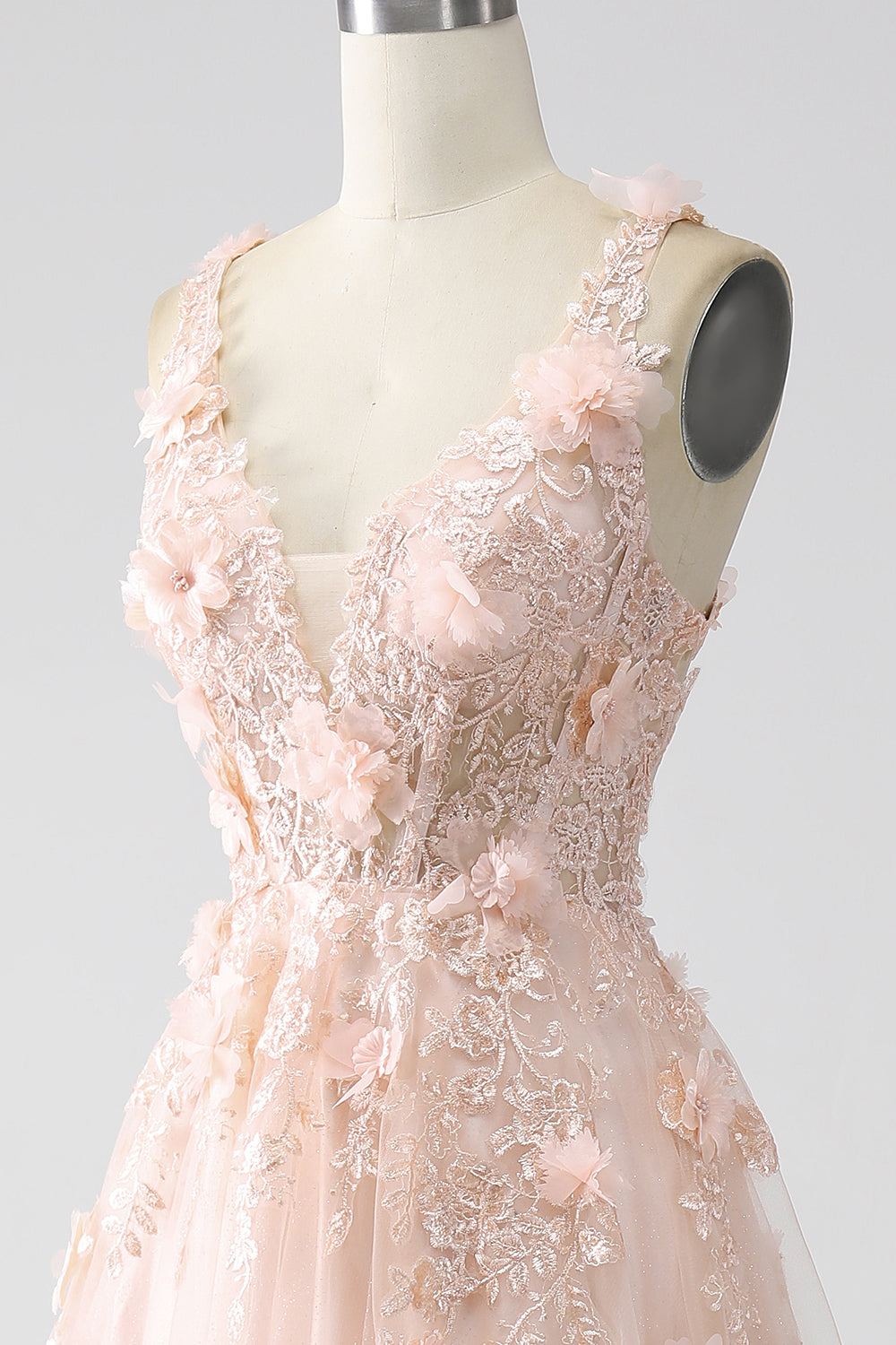Vestido largo de fiesta con tirantes finos de línea A con apliques