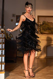 Vestido con solapa de lentejuelas negras brillantes de la década de 1920 con accesorios de los años 20