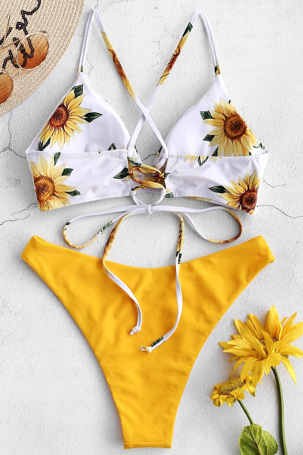 Bikini de verano estampado floral