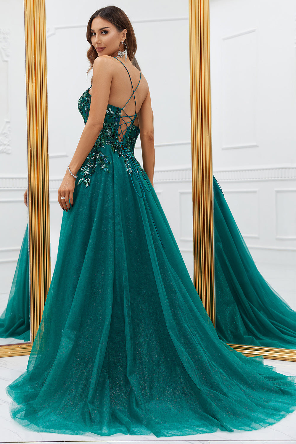 Vestido de Baile Largo Tul Verde Oscuro Apliques