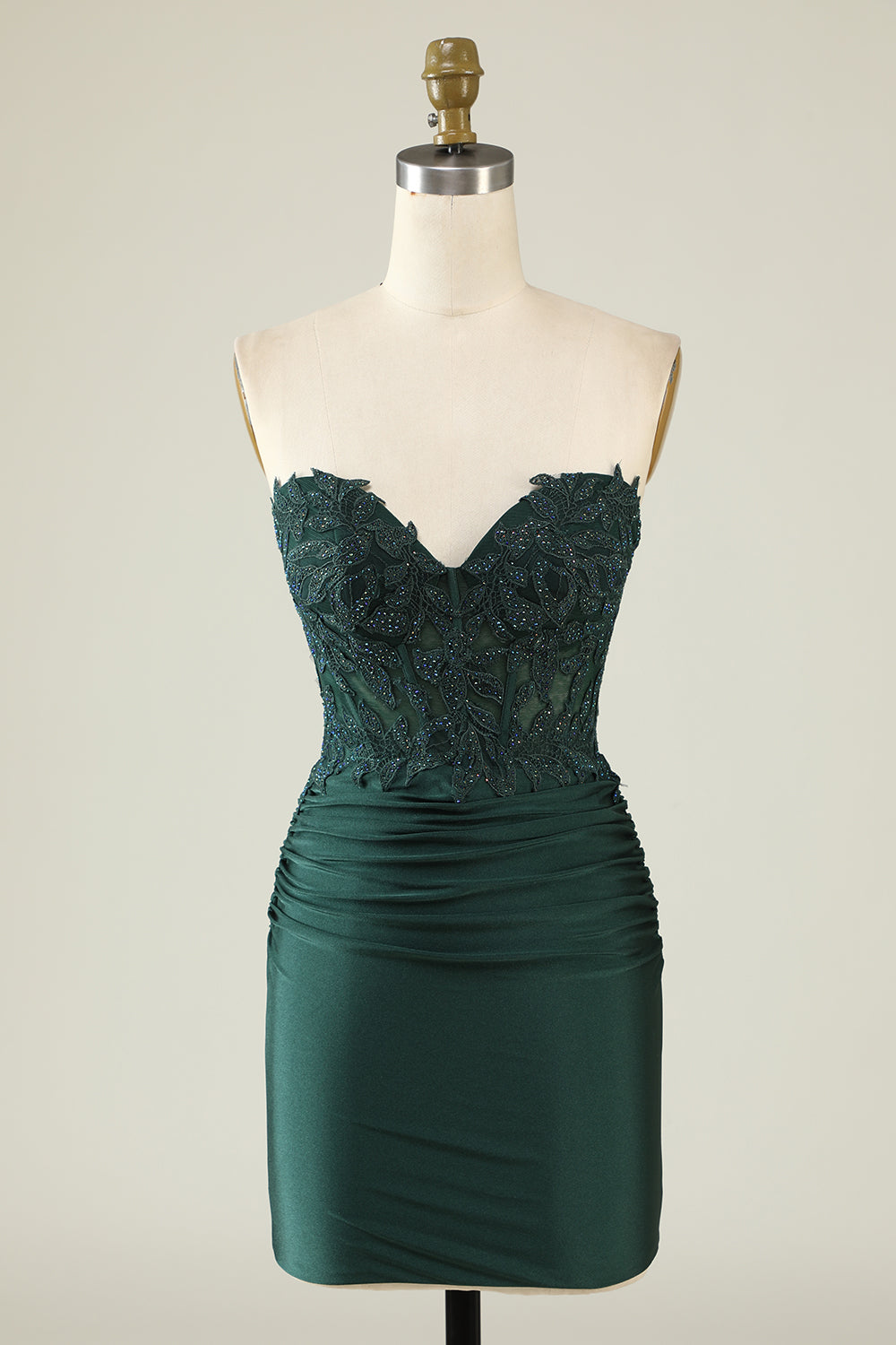 Moderno vestido corto de bienvenida verde oscuro sin tirantes con abalorios