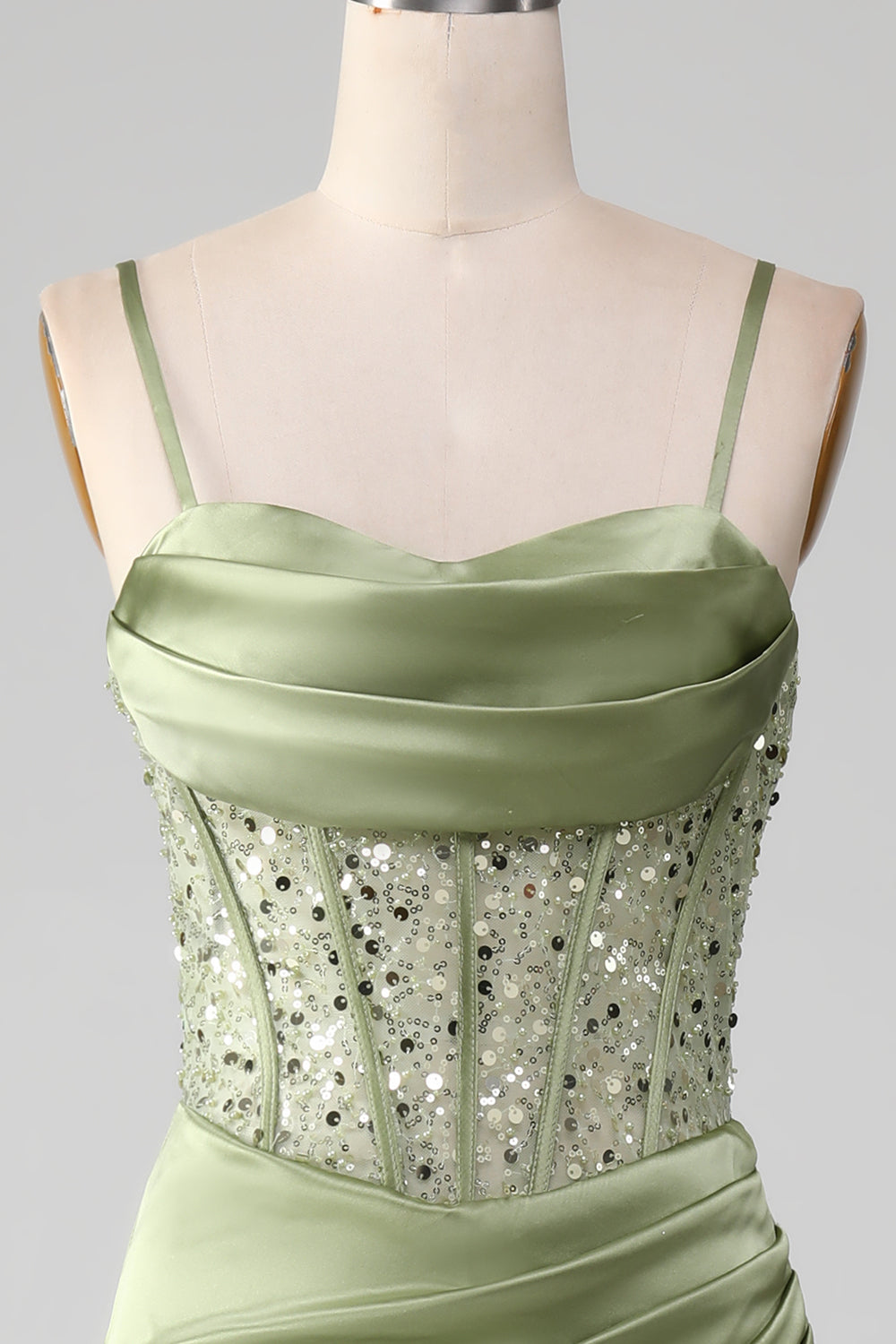 Correas de espagueti con cuello de novia verde salvia vestido de fiesta de corsé de sirena plisado de satén