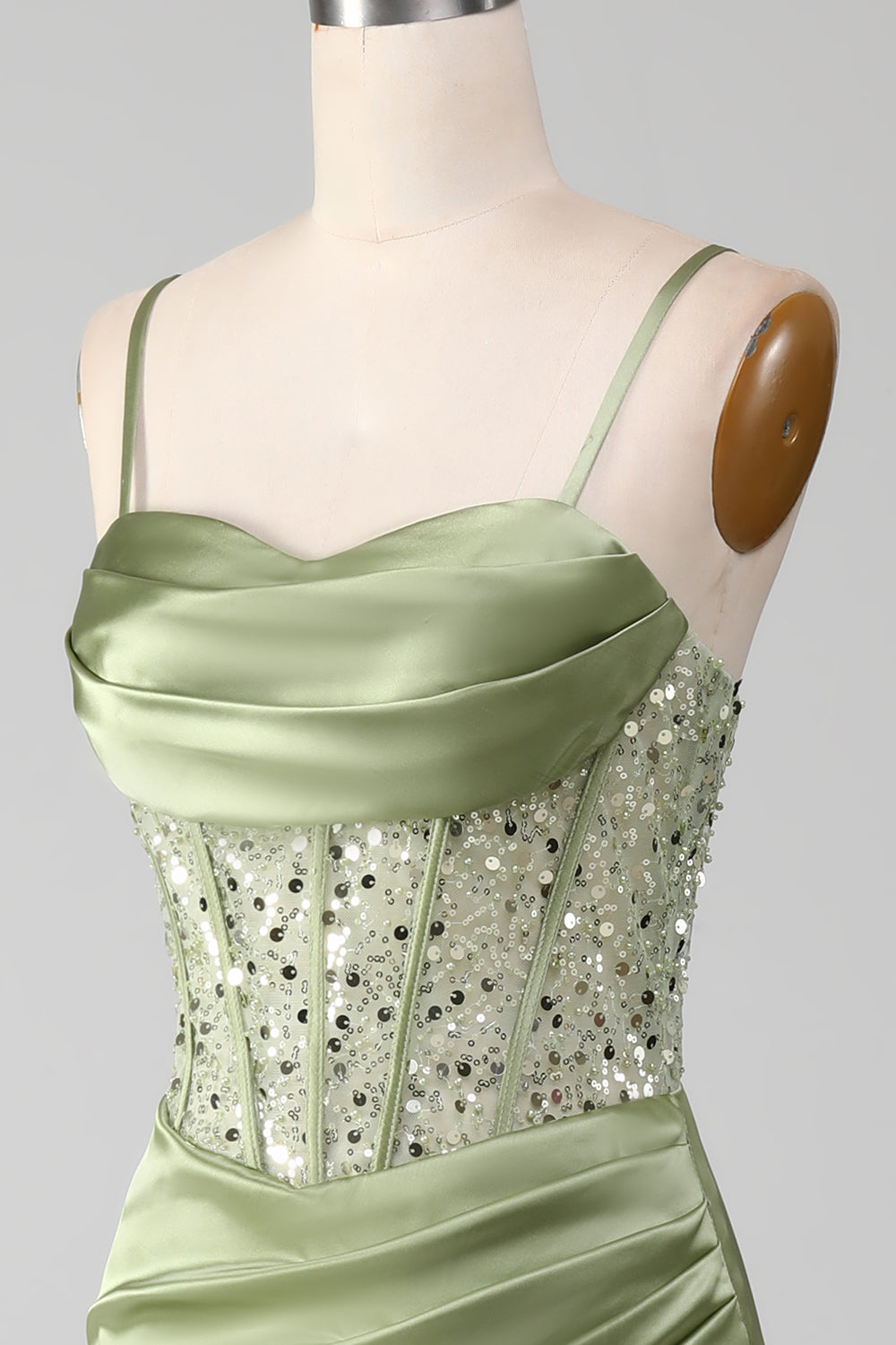 Correas de espagueti con cuello de novia verde salvia vestido de fiesta de corsé de sirena plisado de satén