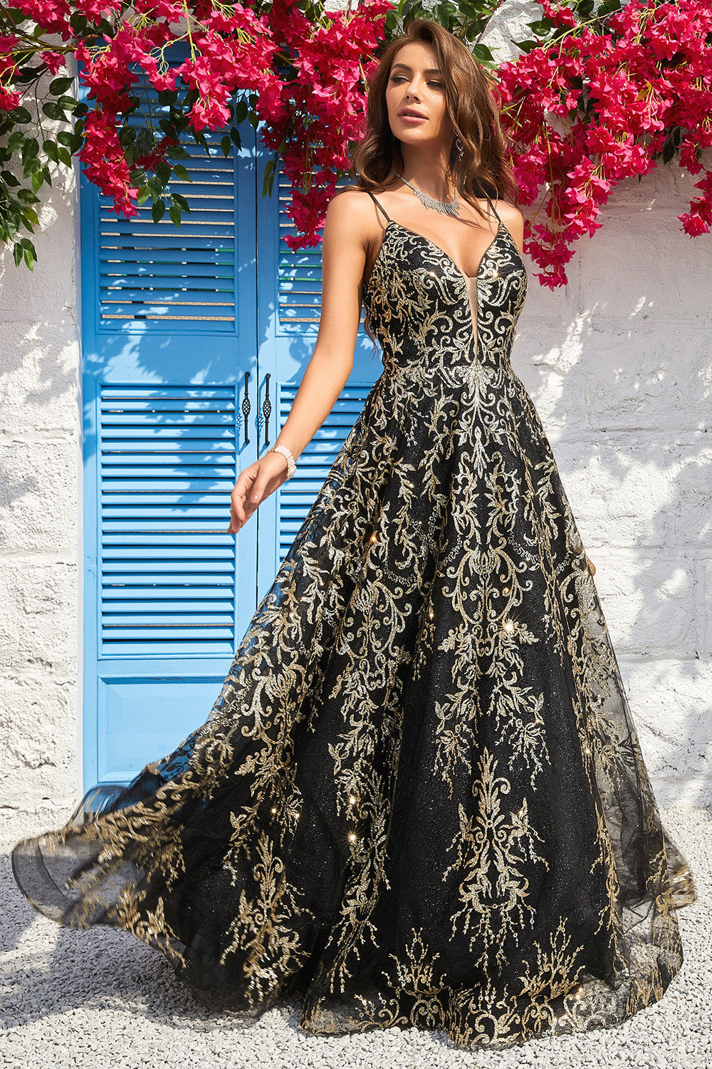 A Línea Correas de Espagueti Negro Dorado Vestido de Graduación
