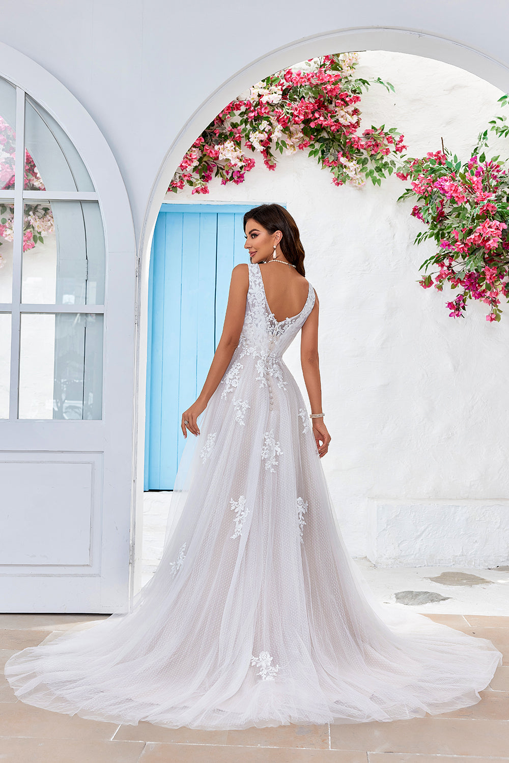 Apricot Tulle Sweep Train A Line Vestido de novia con encaje
