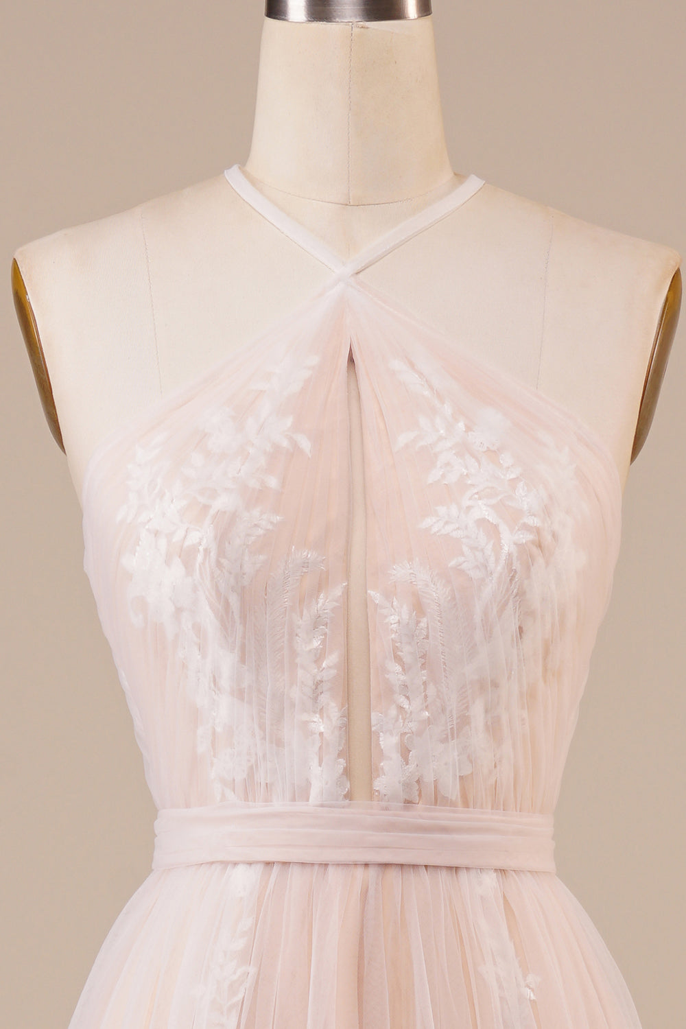 Tul Halter Keyhole Champagne Vestido de novia con apliques